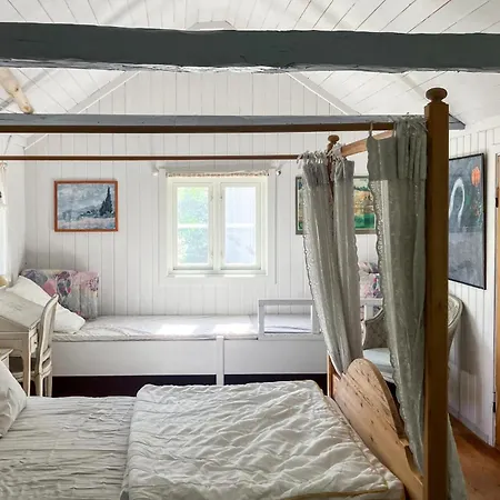 Cozy In With Wifi